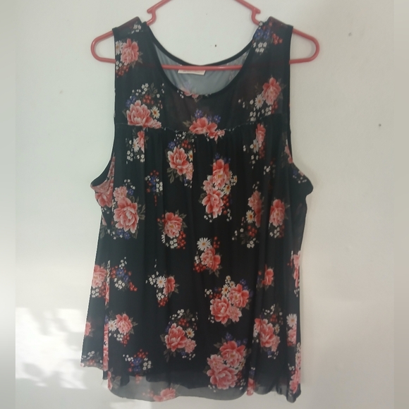 Bobbie Brooks Tops - Bobbie Brooks Black Floral Tank Top (0318)